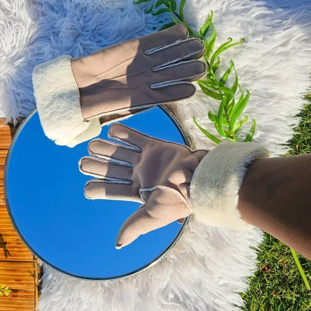 New Preston & York Faux Suede Fashion Forward Winter Gloves